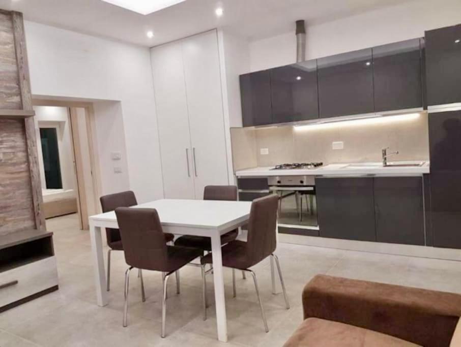 Appartamento Moderno A 15 Minuti Dal Centro Di Roma Esterno foto